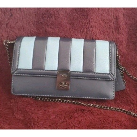 Coach Handbags - Coach Hutton Leather Convertible Crossbody Bag Midnight Multi Quilting Chain